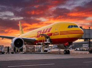 supply-chain-rescue-air-cargo-plane-loading